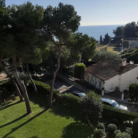 Appartement White Stones Beach In Sant Pol De Mar Extérieur photo